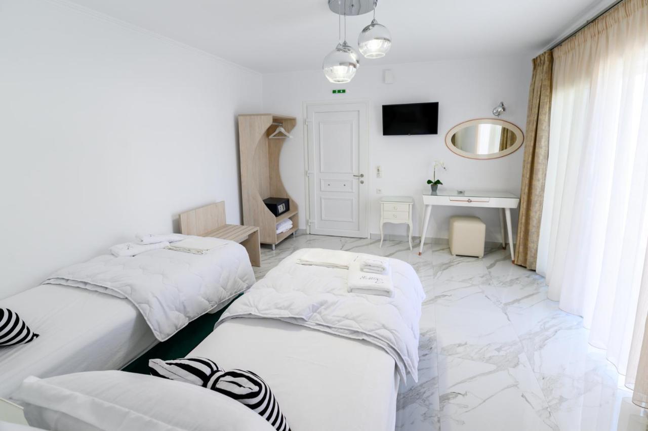 Sueño Suites Parga Exterior foto